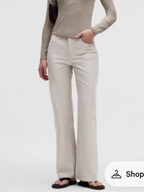 Lululemon EasyFive High-Rise Subtle-Flare Pant
